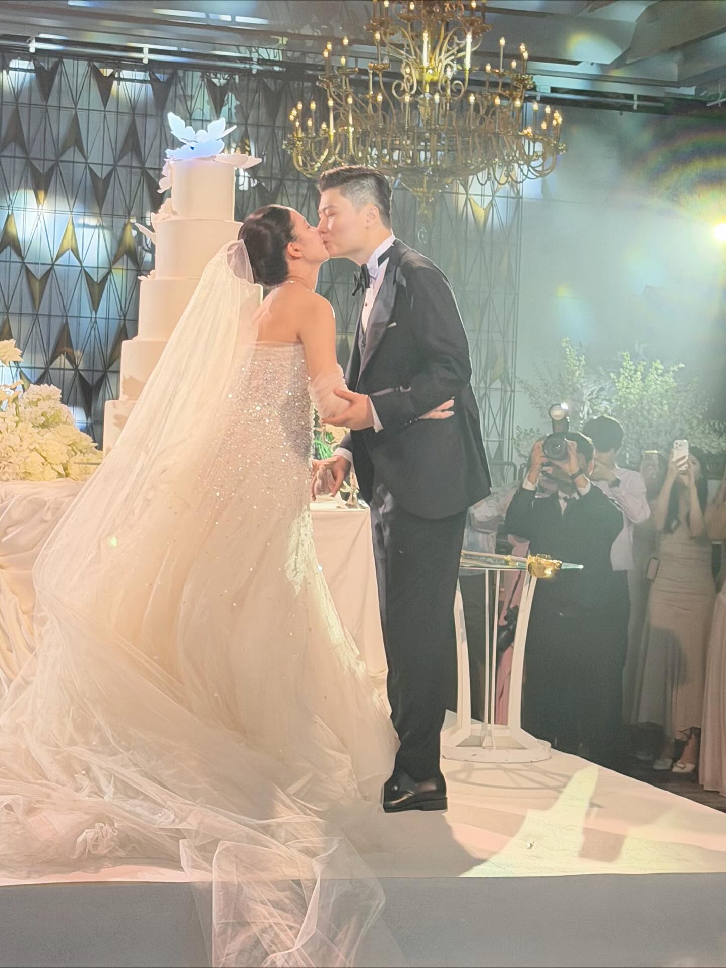 ออม - สุชาร์ มานะยิ่ง