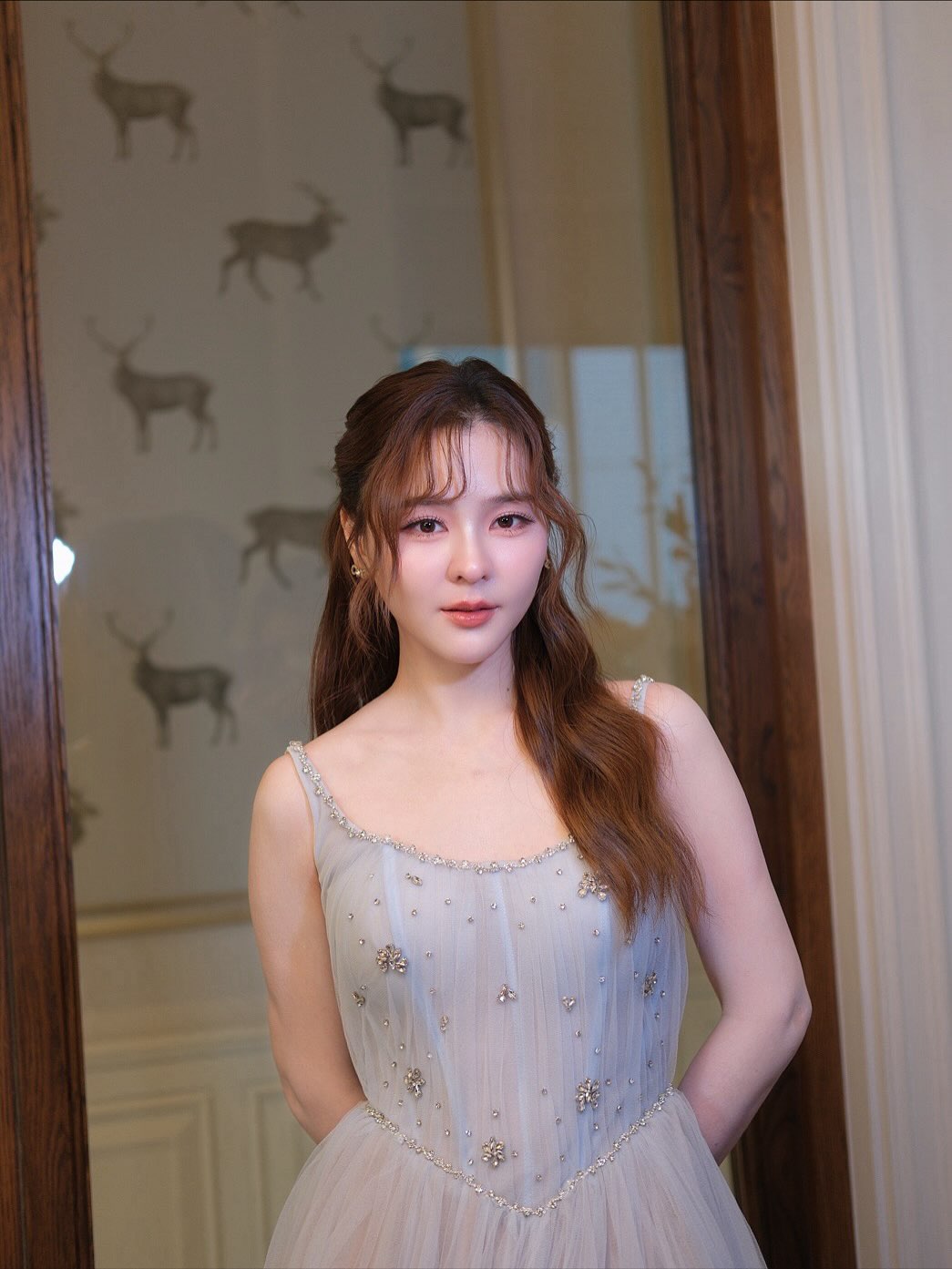 ออม - สุชาร์ มานะยิ่ง