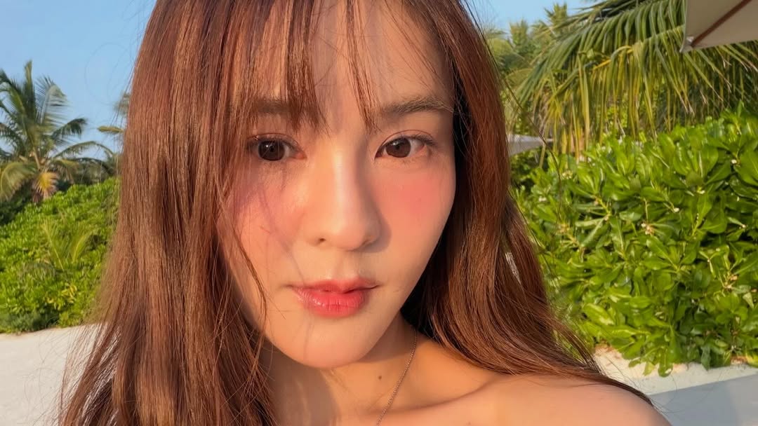 ออม - สุชาร์ มานะยิ่ง