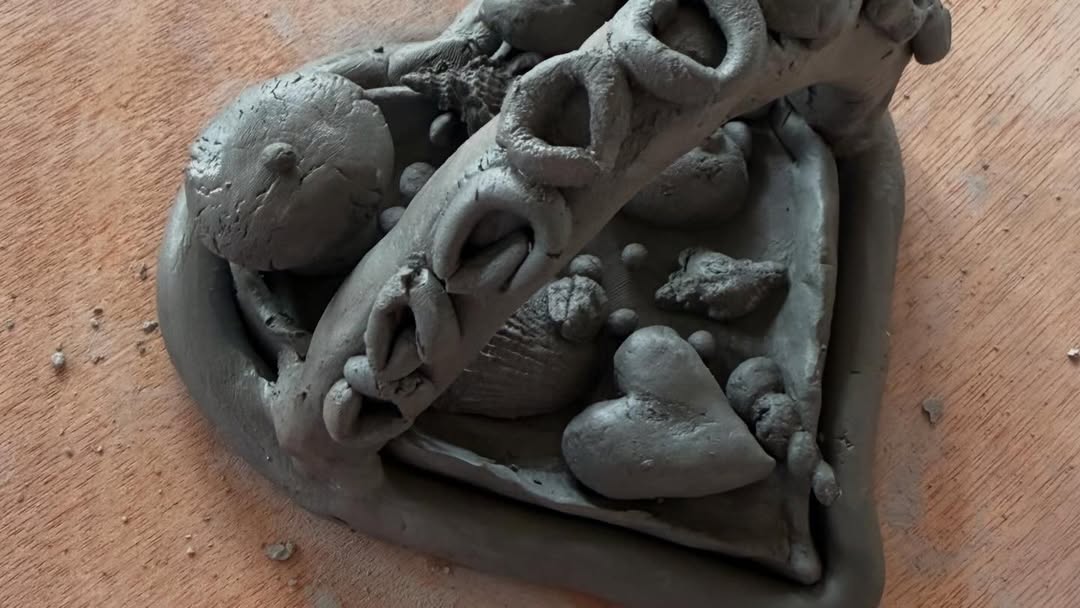 ออม - สุชาร์ มานะยิ่ง