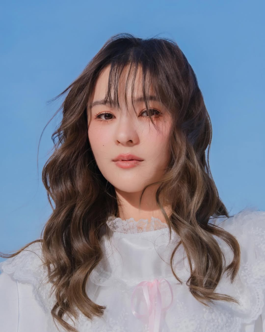 ออม - สุชาร์ มานะยิ่ง