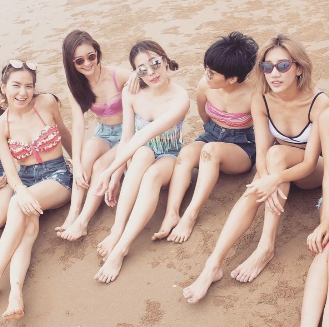 ออม - สุชาร์ มานะยิ่ง