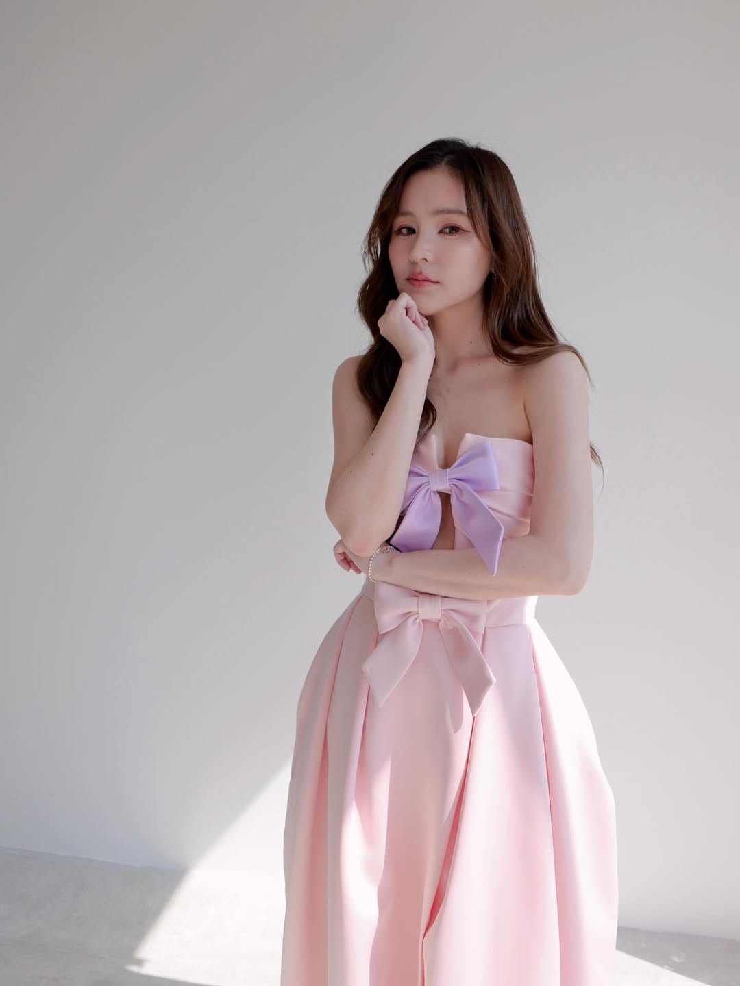 ออม - สุชาร์ มานะยิ่ง