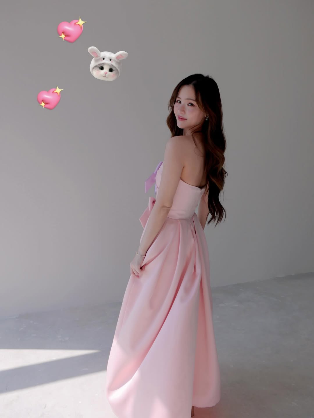 ออม - สุชาร์ มานะยิ่ง