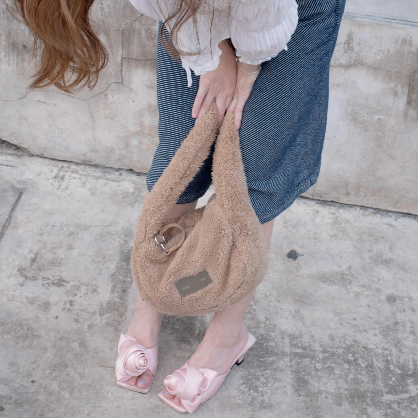 ออม - สุชาร์ มานะยิ่ง