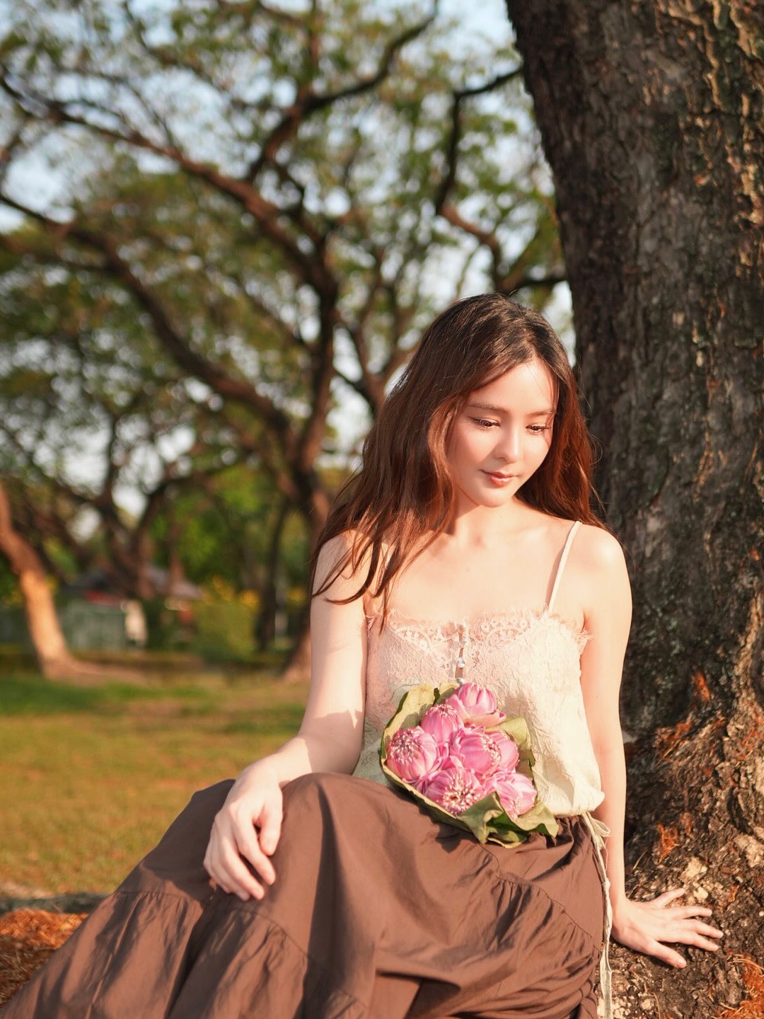 ออม - สุชาร์ มานะยิ่ง