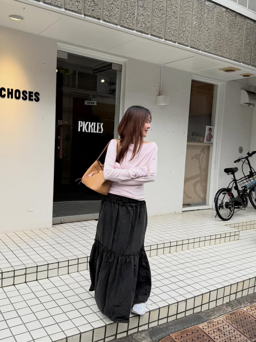 ออม - สุชาร์ มานะยิ่ง