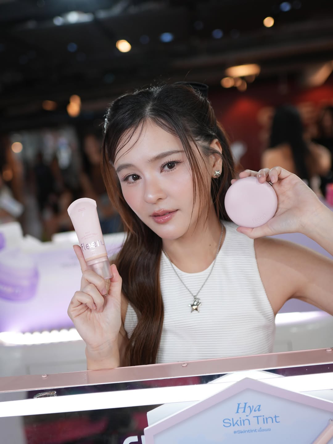 ออม - สุชาร์ มานะยิ่ง