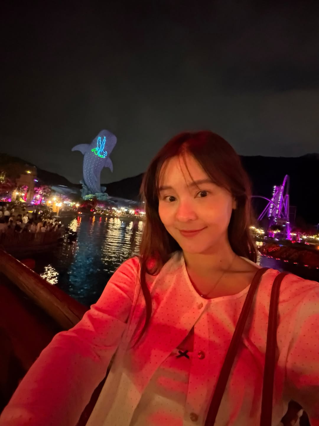 ออม - สุชาร์ มานะยิ่ง