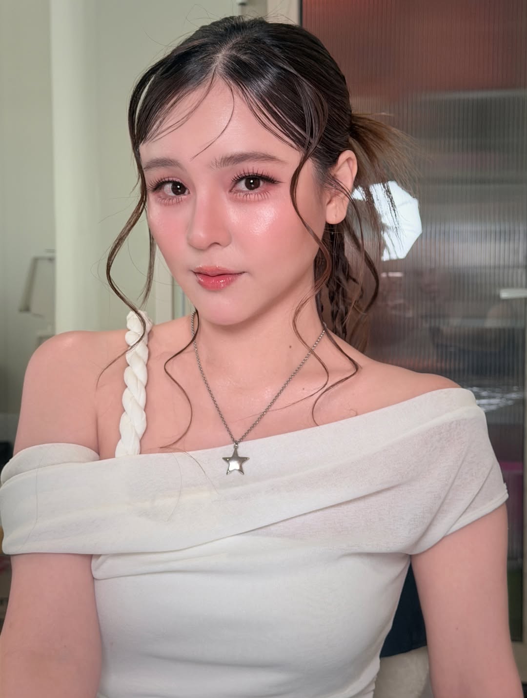ออม - สุชาร์ มานะยิ่ง