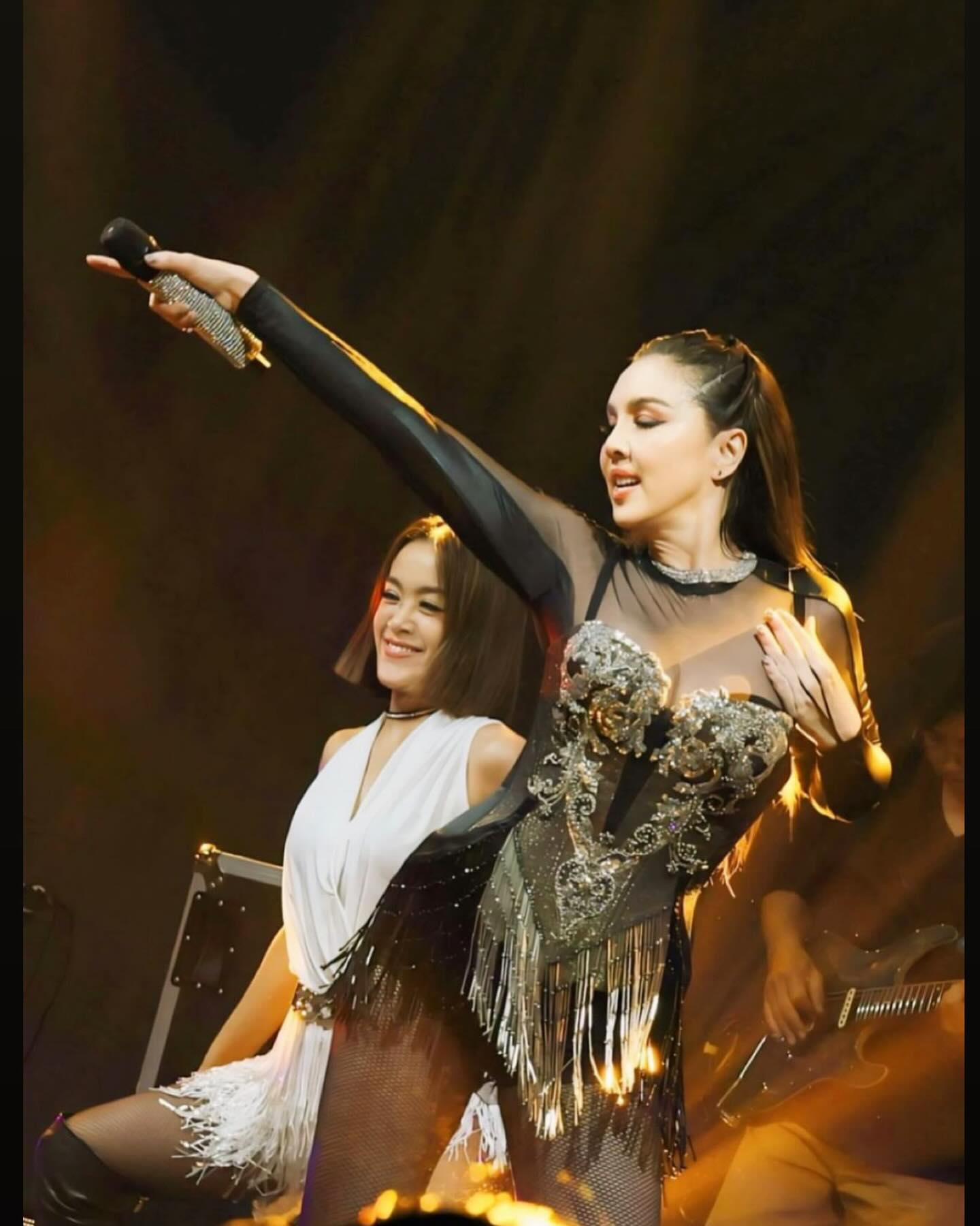 ติ๊นา - คริสติน่า อากีล่าร์