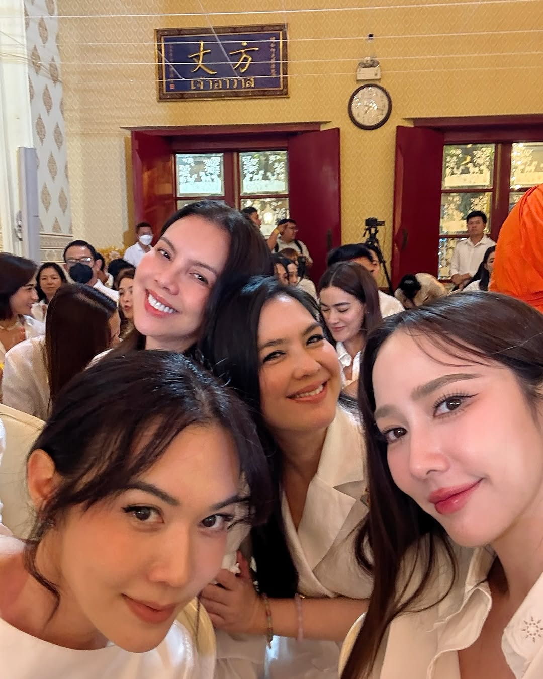 ติ๊นา - คริสติน่า อากีล่าร์