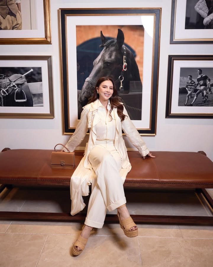 ติ๊นา - คริสติน่า อากีล่าร์