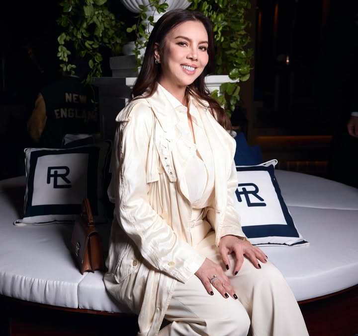 ติ๊นา - คริสติน่า อากีล่าร์