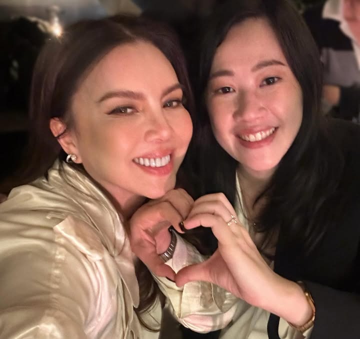 ติ๊นา - คริสติน่า อากีล่าร์