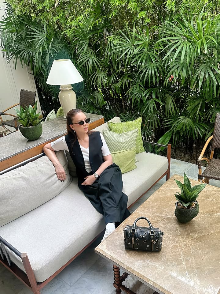 ติ๊นา - คริสติน่า อากีล่าร์