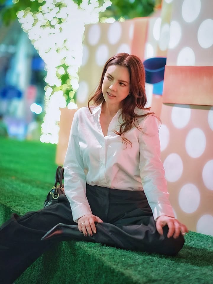 ติ๊นา - คริสติน่า อากีล่าร์