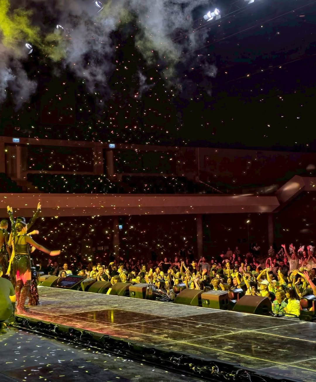 ติ๊นา - คริสติน่า อากีล่าร์