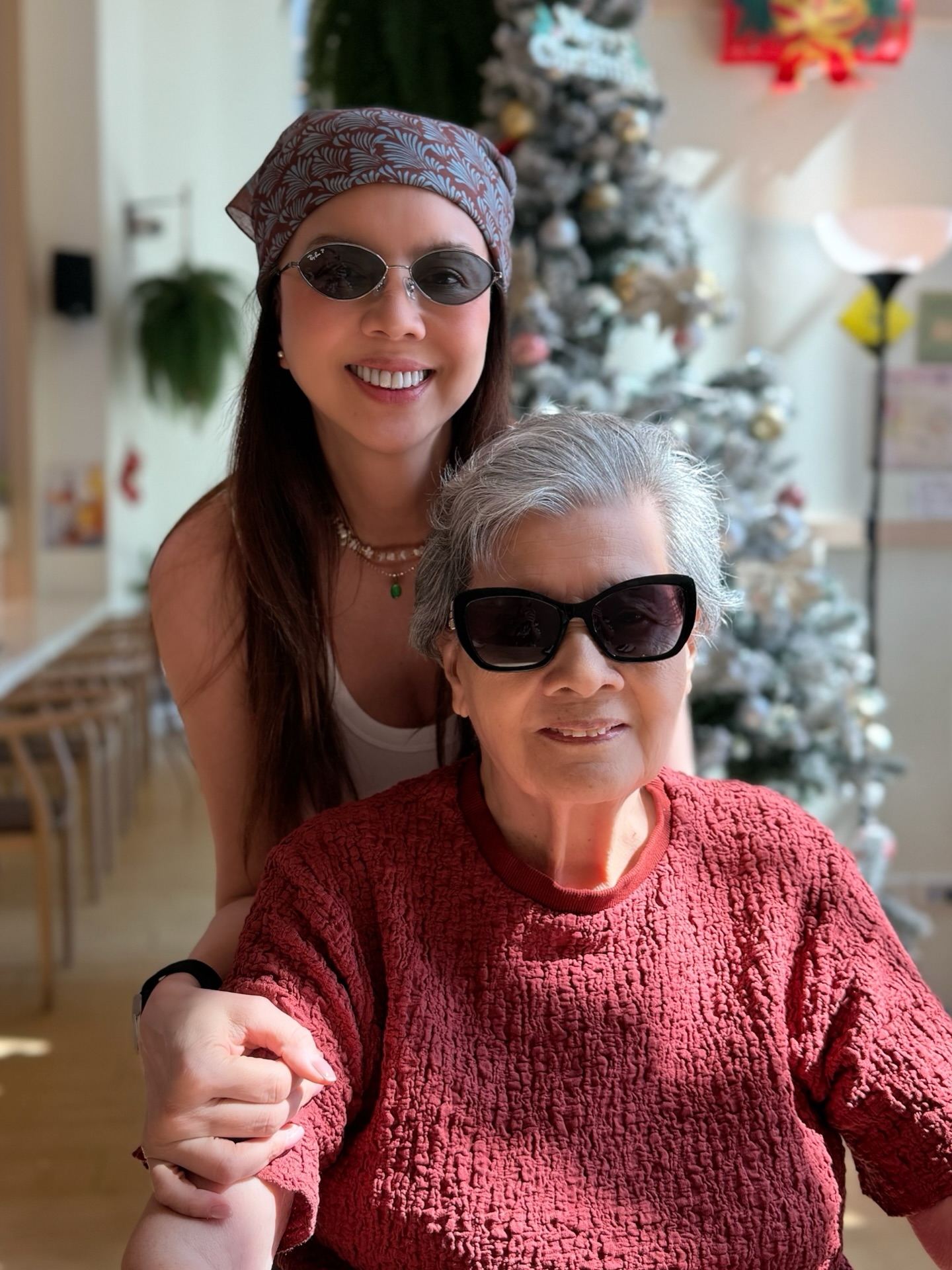 ติ๊นา - คริสติน่า อากีล่าร์