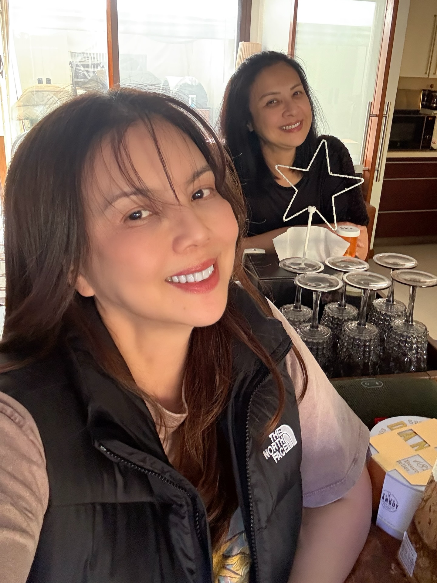 ติ๊นา - คริสติน่า อากีล่าร์