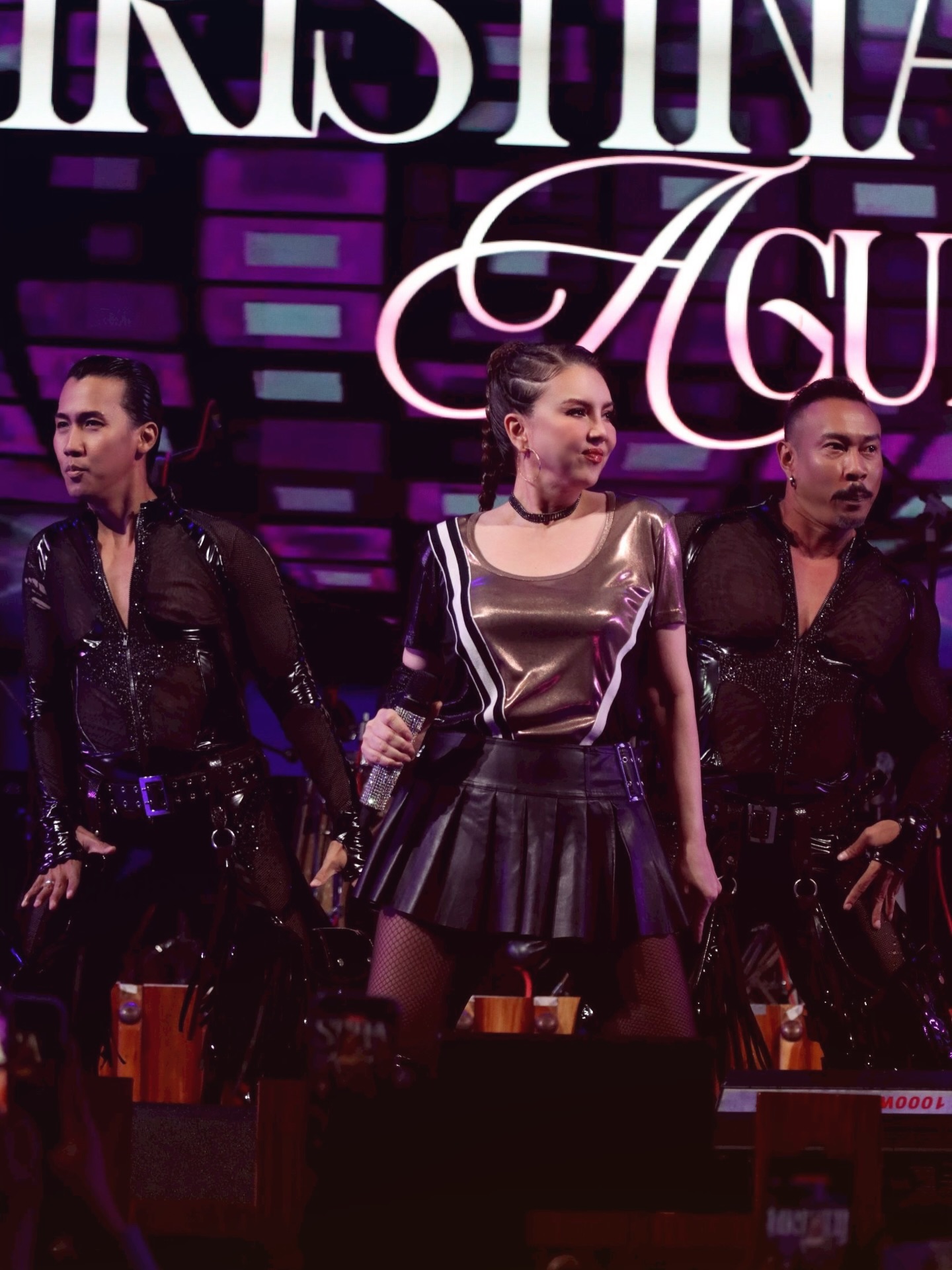 ติ๊นา - คริสติน่า อากีล่าร์