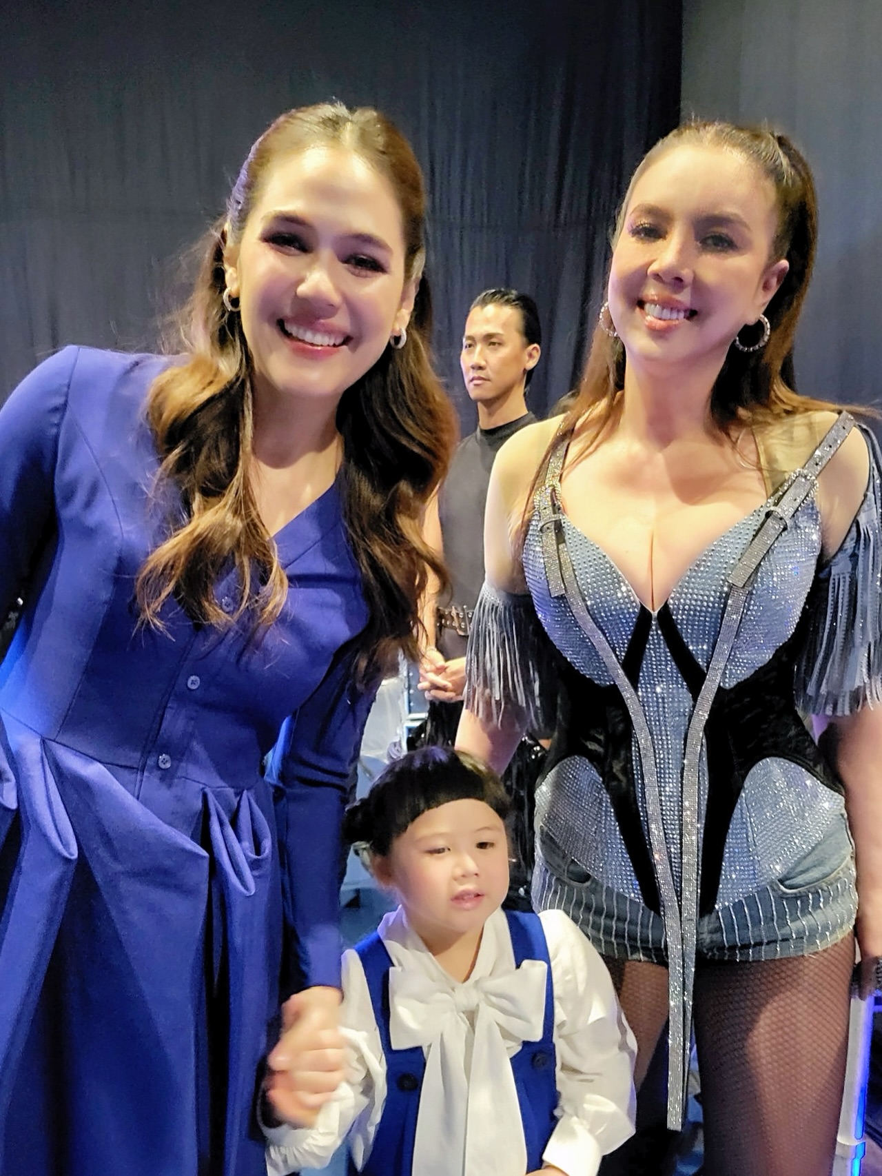 ติ๊นา - คริสติน่า อากีล่าร์