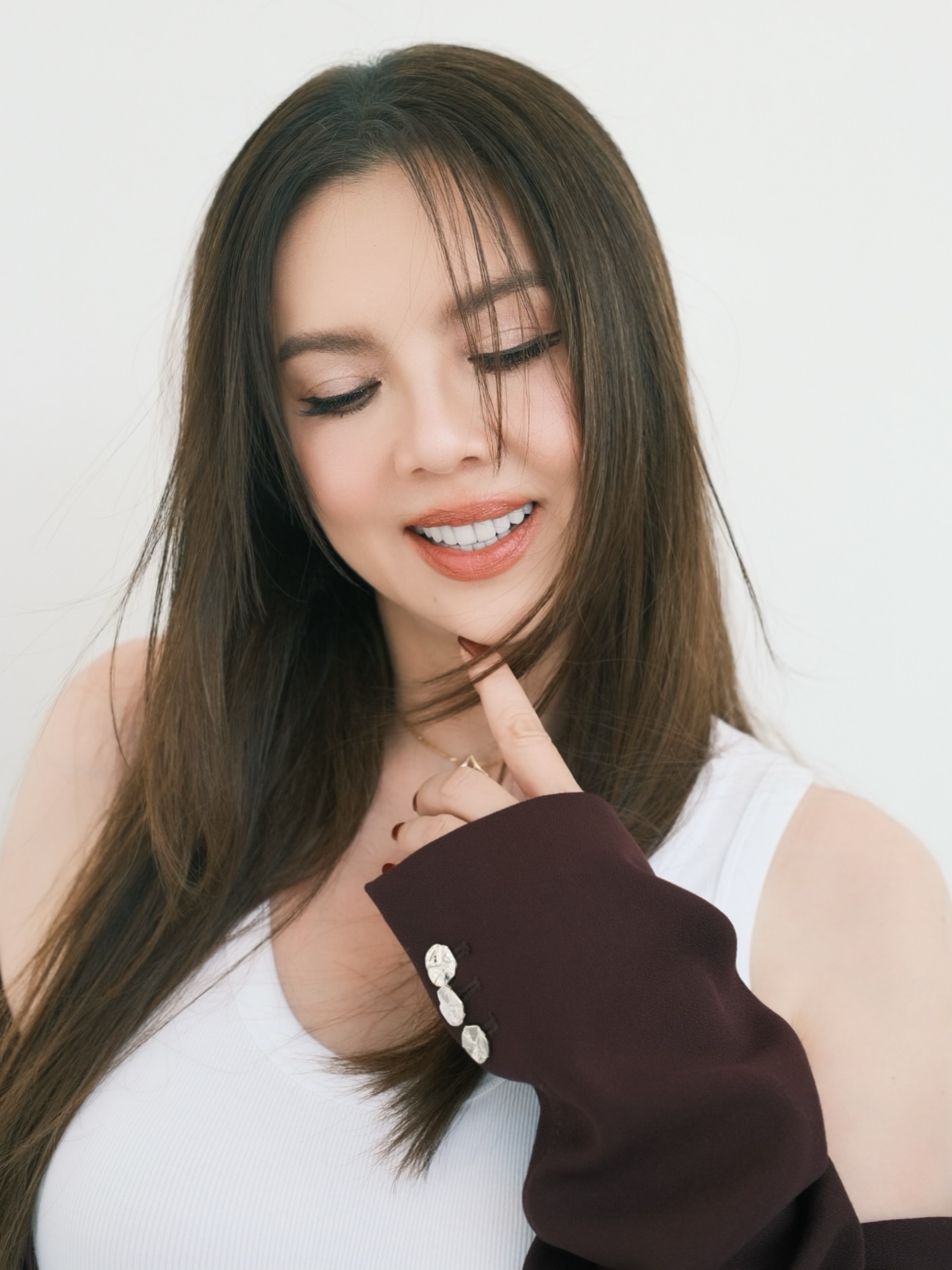 ติ๊นา - คริสติน่า อากีล่าร์