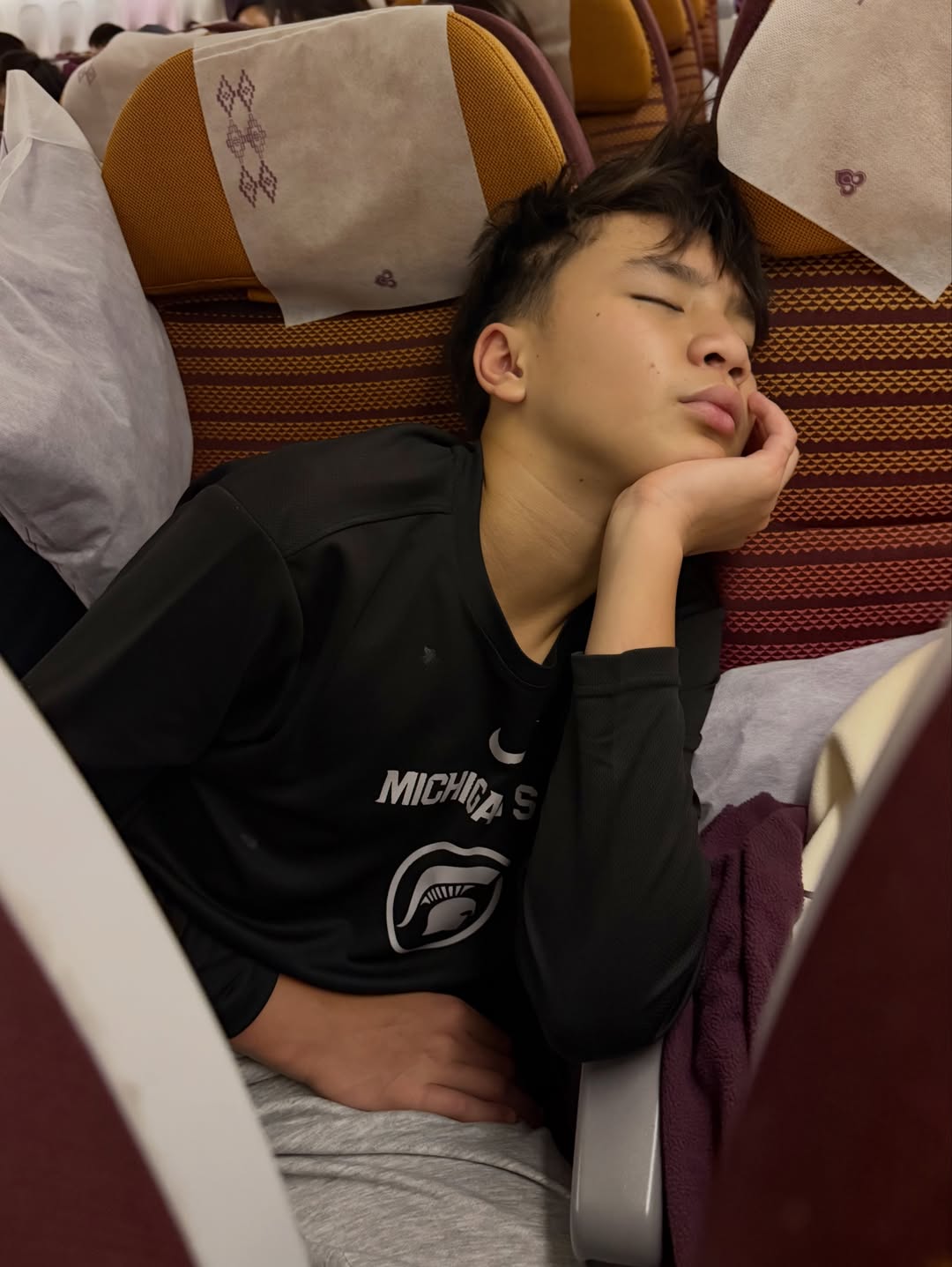 ติ๊นา - คริสติน่า อากีล่าร์