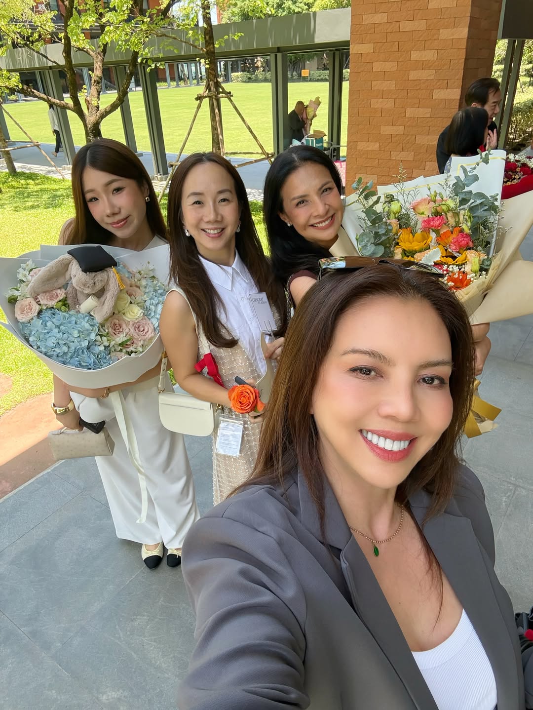 ติ๊นา - คริสติน่า อากีล่าร์