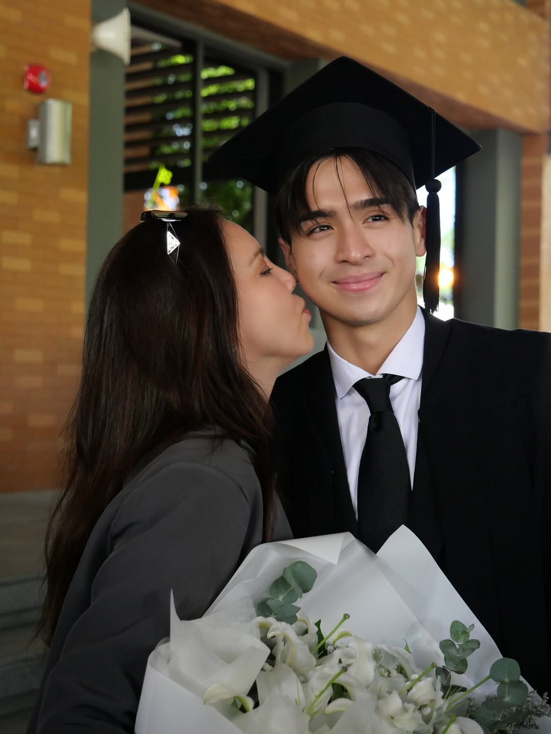 ติ๊นา - คริสติน่า อากีล่าร์