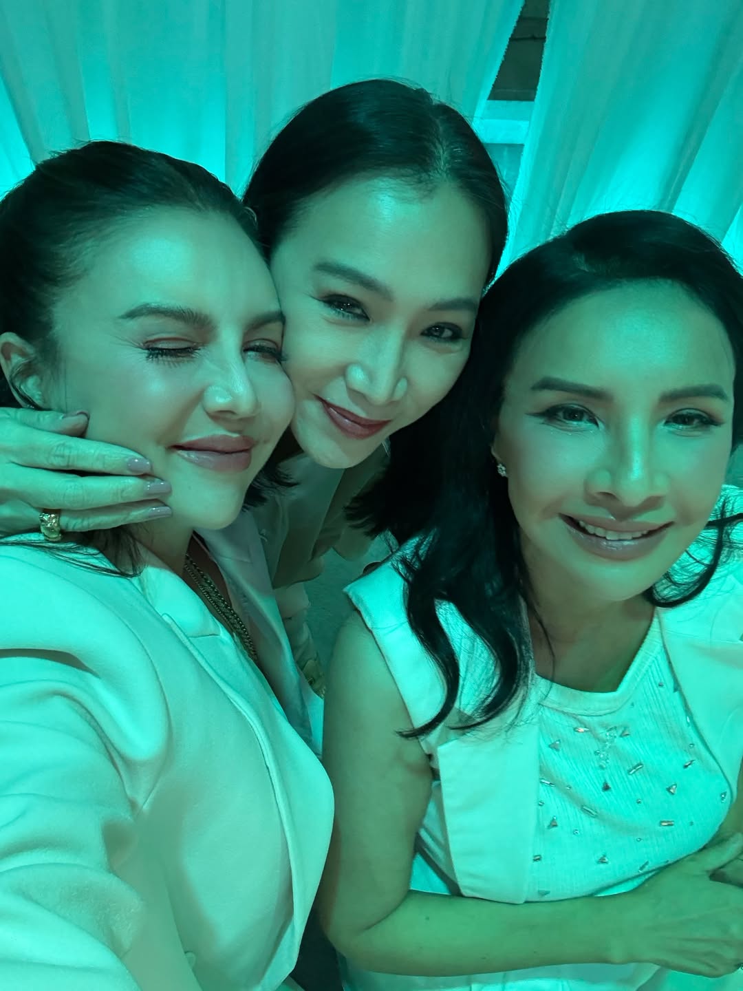 ติ๊นา - คริสติน่า อากีล่าร์