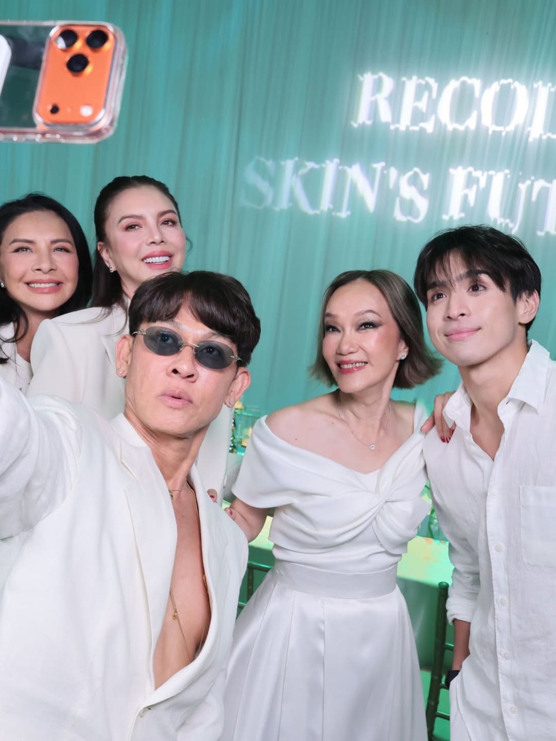 ติ๊นา - คริสติน่า อากีล่าร์