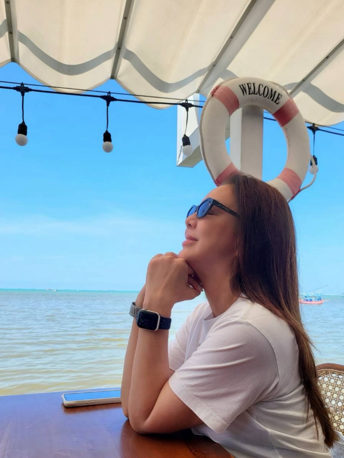 ติ๊นา - คริสติน่า อากีล่าร์