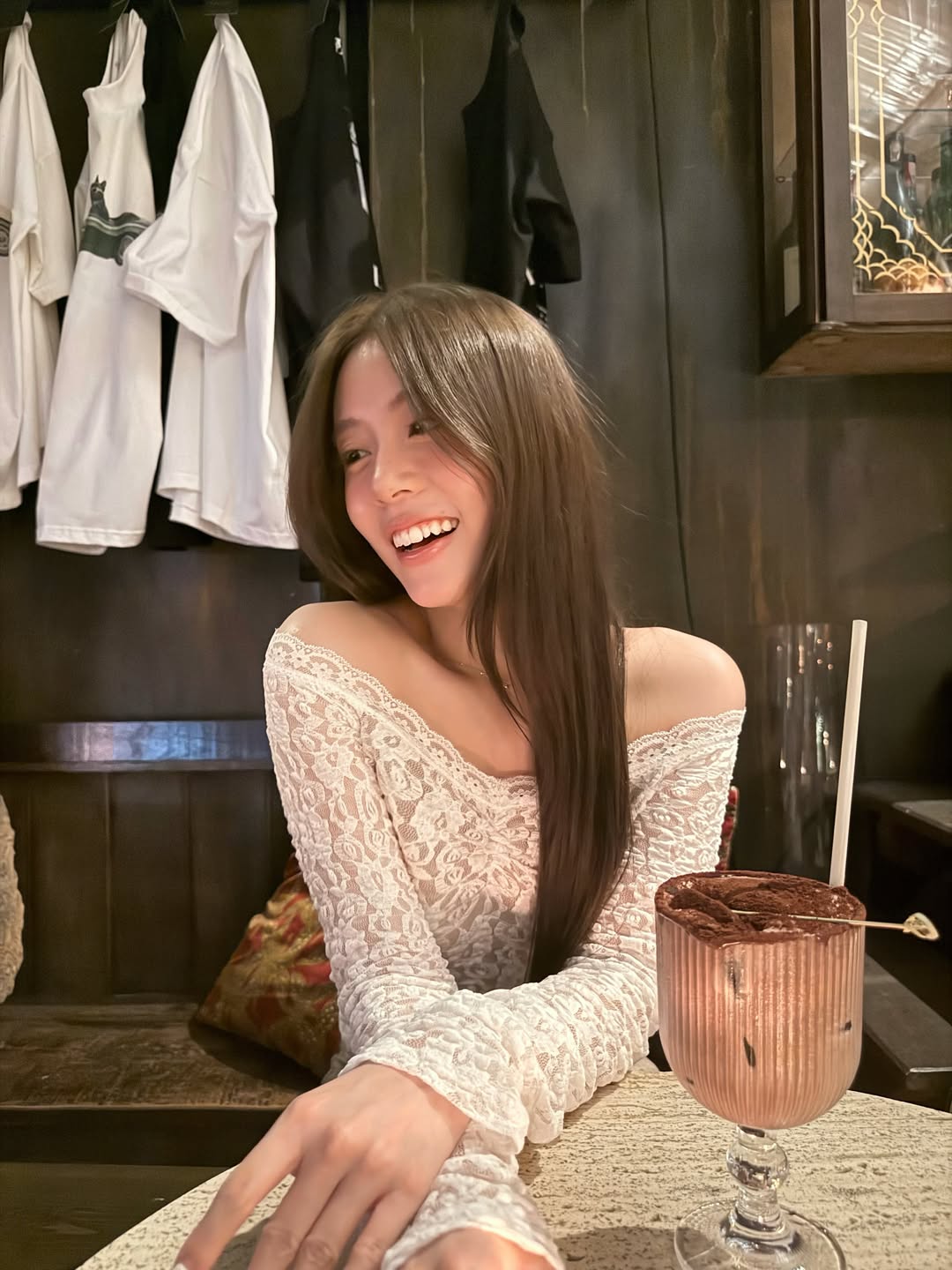 ฟ้อนด์ - ณัฐทิชา จันทรวารีเลขา