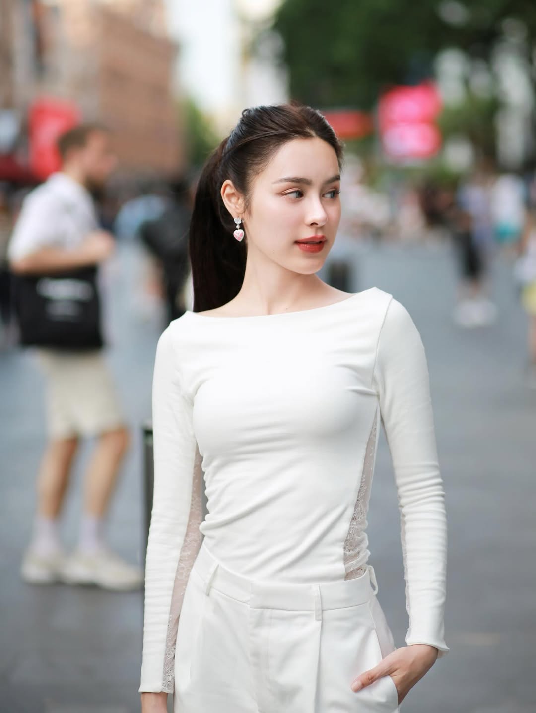 พีพี - ปุญญ์ปรีดี คุ้มพร้อม รอดสวาสดิ์