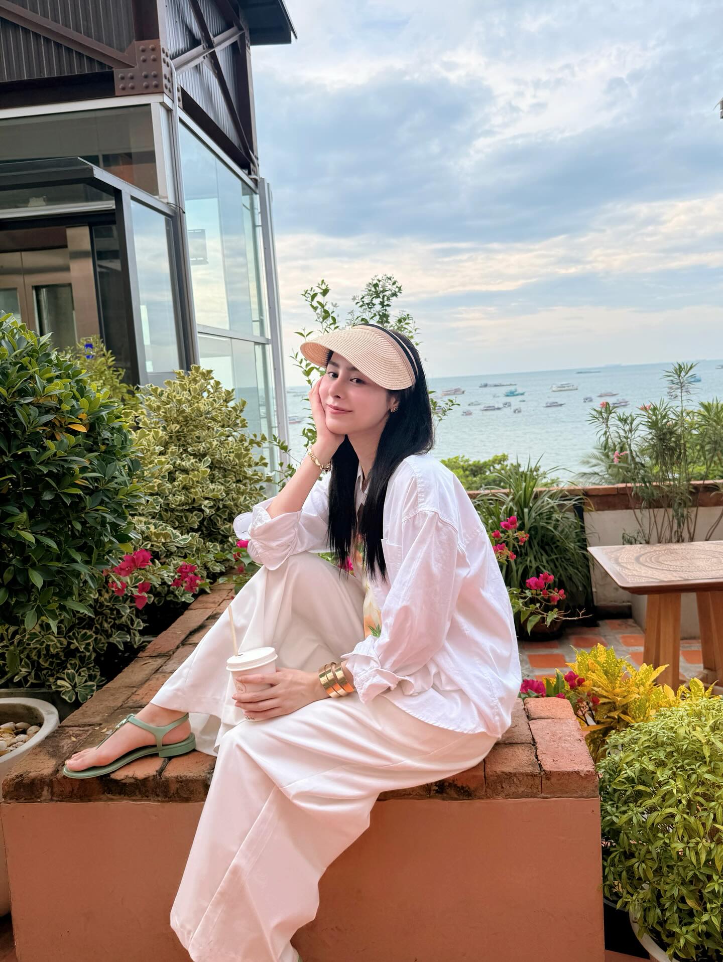 พีพี - ปุญญ์ปรีดี คุ้มพร้อม รอดสวาสดิ์