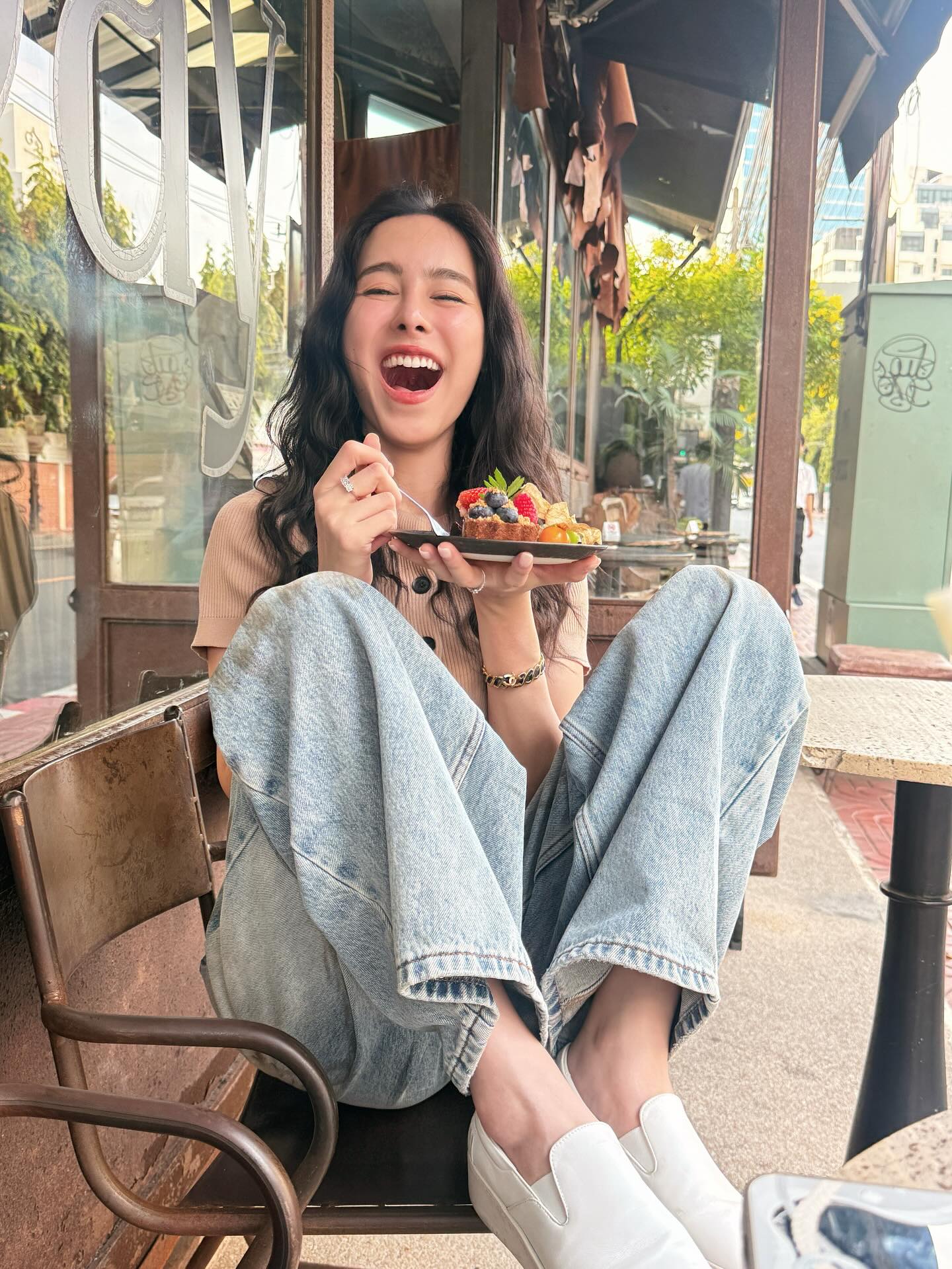 พีพี - ปุญญ์ปรีดี คุ้มพร้อม รอดสวาสดิ์