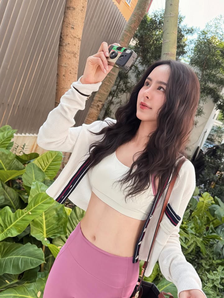 พีพี - ปุญญ์ปรีดี คุ้มพร้อม รอดสวาสดิ์