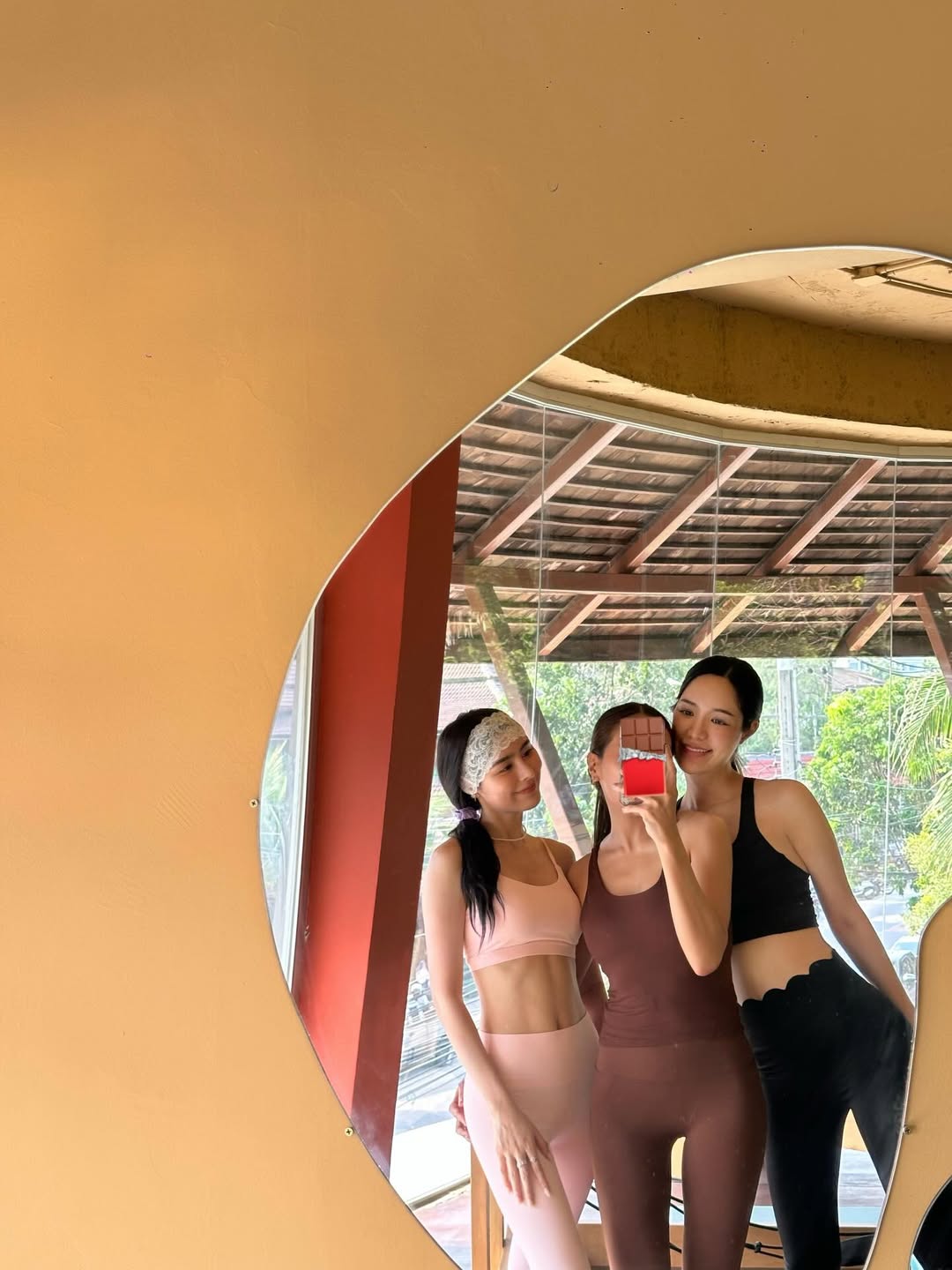 พีพี - ปุญญ์ปรีดี คุ้มพร้อม รอดสวาสดิ์