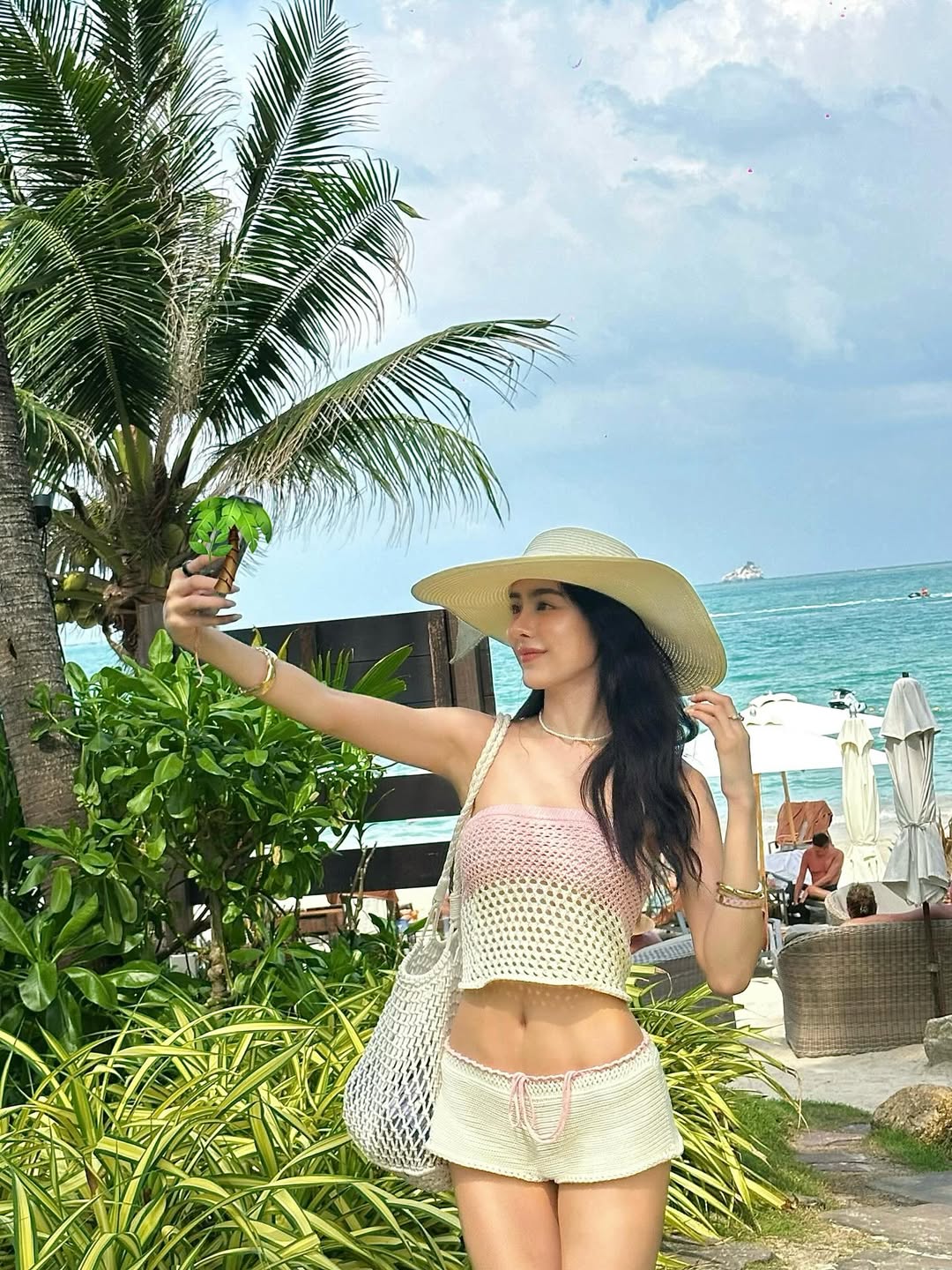 พีพี - ปุญญ์ปรีดี คุ้มพร้อม รอดสวาสดิ์