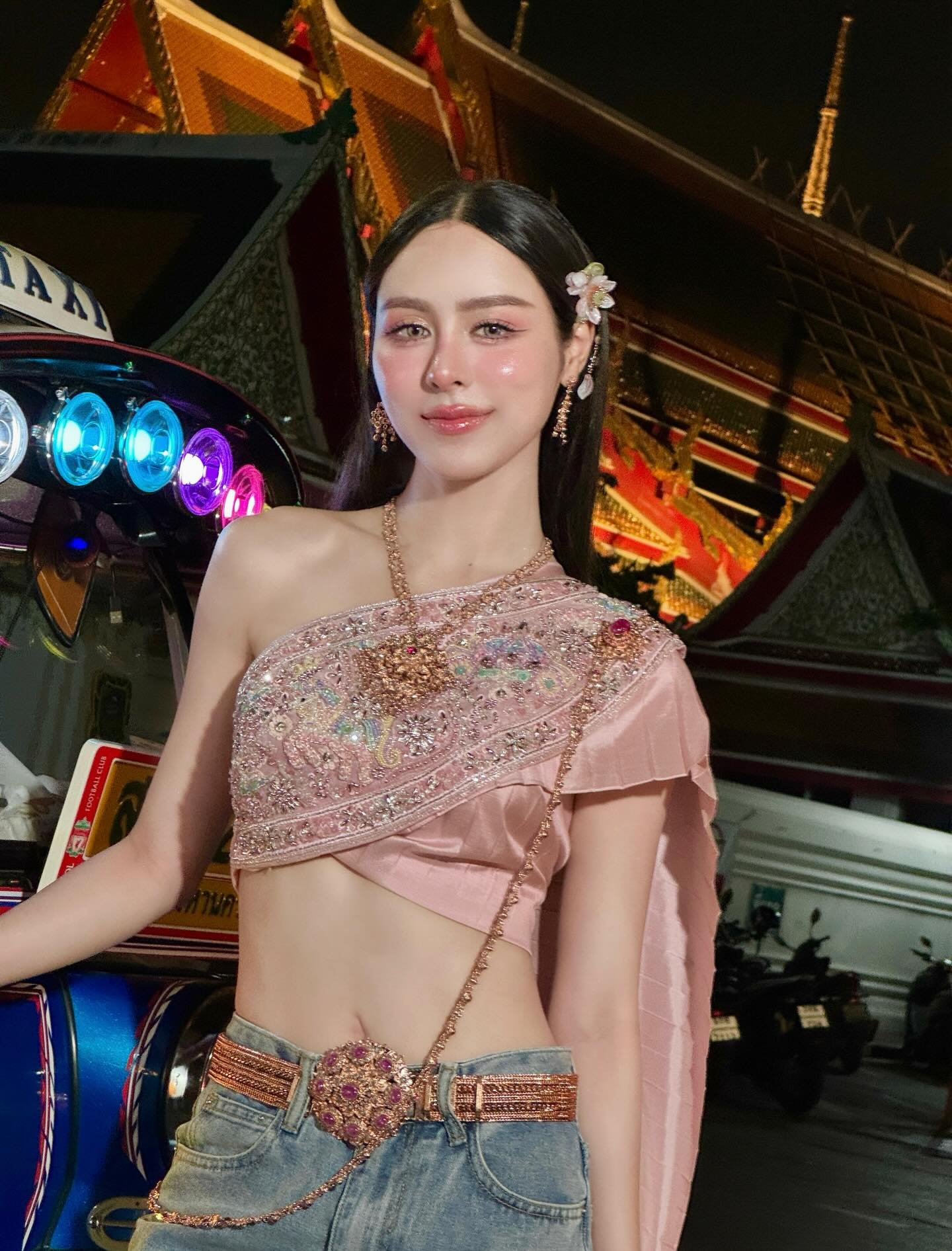 พีพี - ปุญญ์ปรีดี คุ้มพร้อม รอดสวาสดิ์