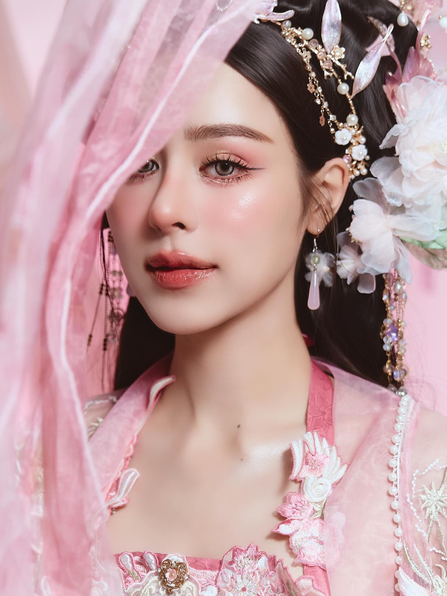 พีพี - ปุญญ์ปรีดี คุ้มพร้อม รอดสวาสดิ์