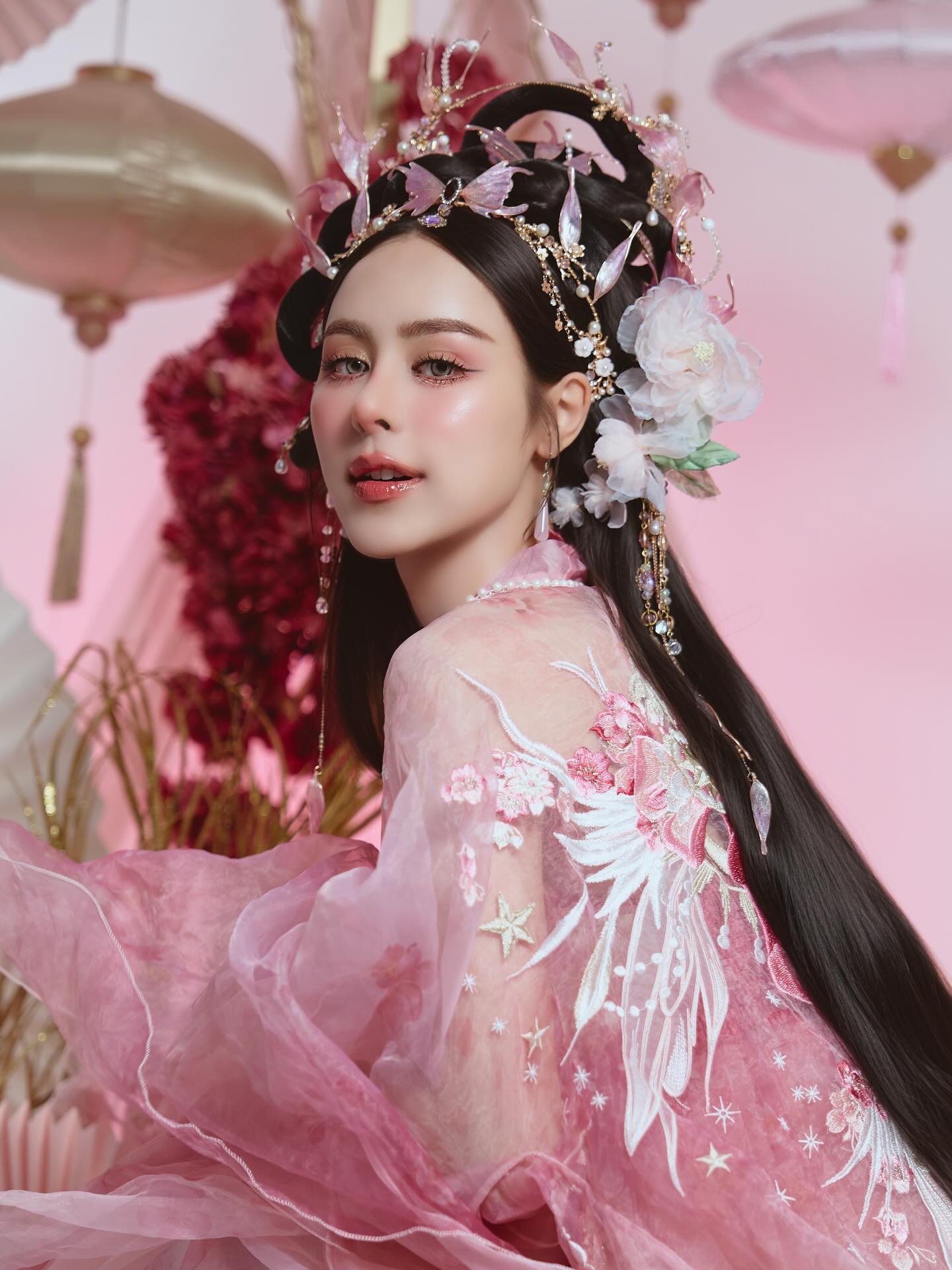 พีพี - ปุญญ์ปรีดี คุ้มพร้อม รอดสวาสดิ์