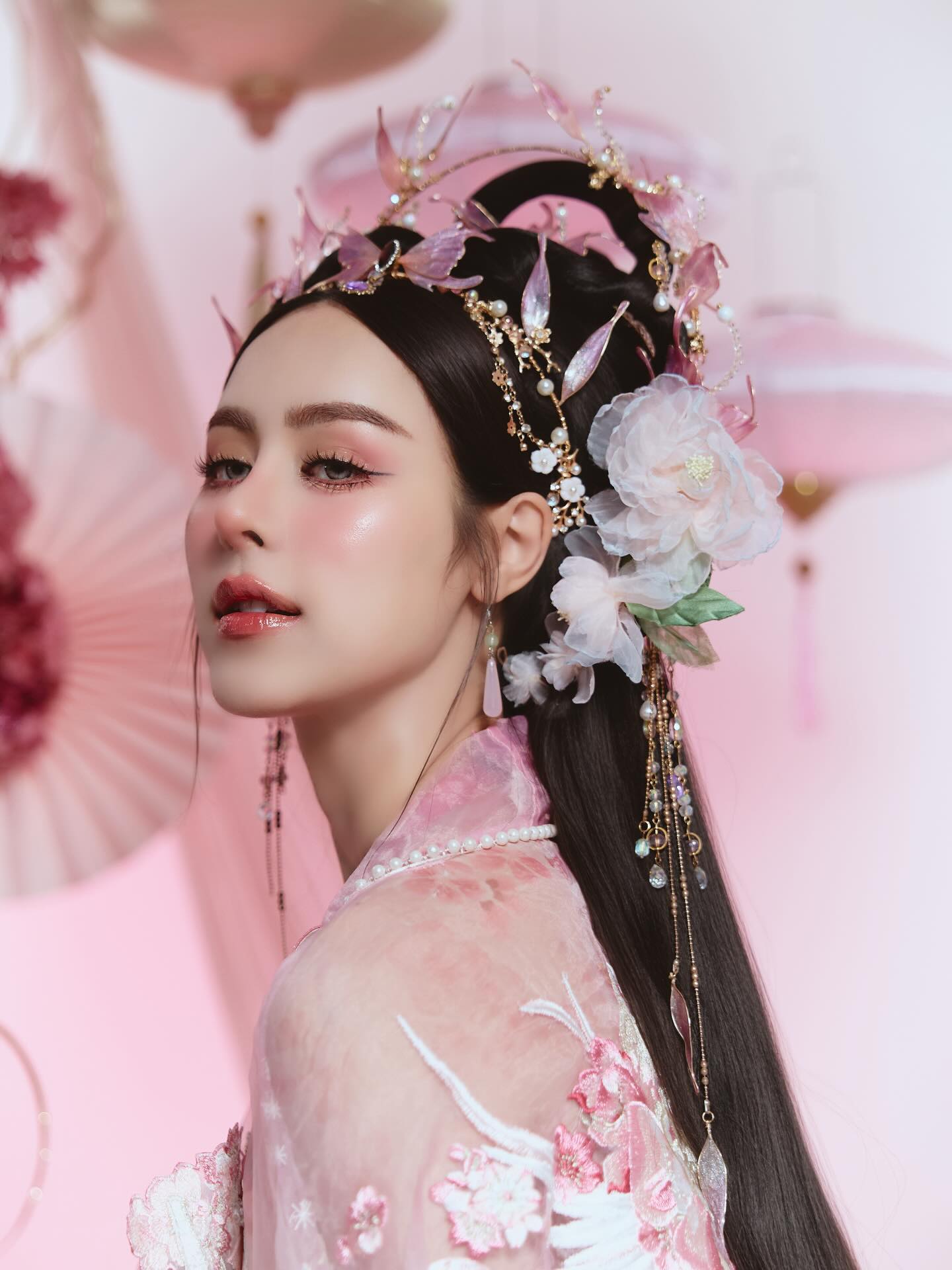 พีพี - ปุญญ์ปรีดี คุ้มพร้อม รอดสวาสดิ์