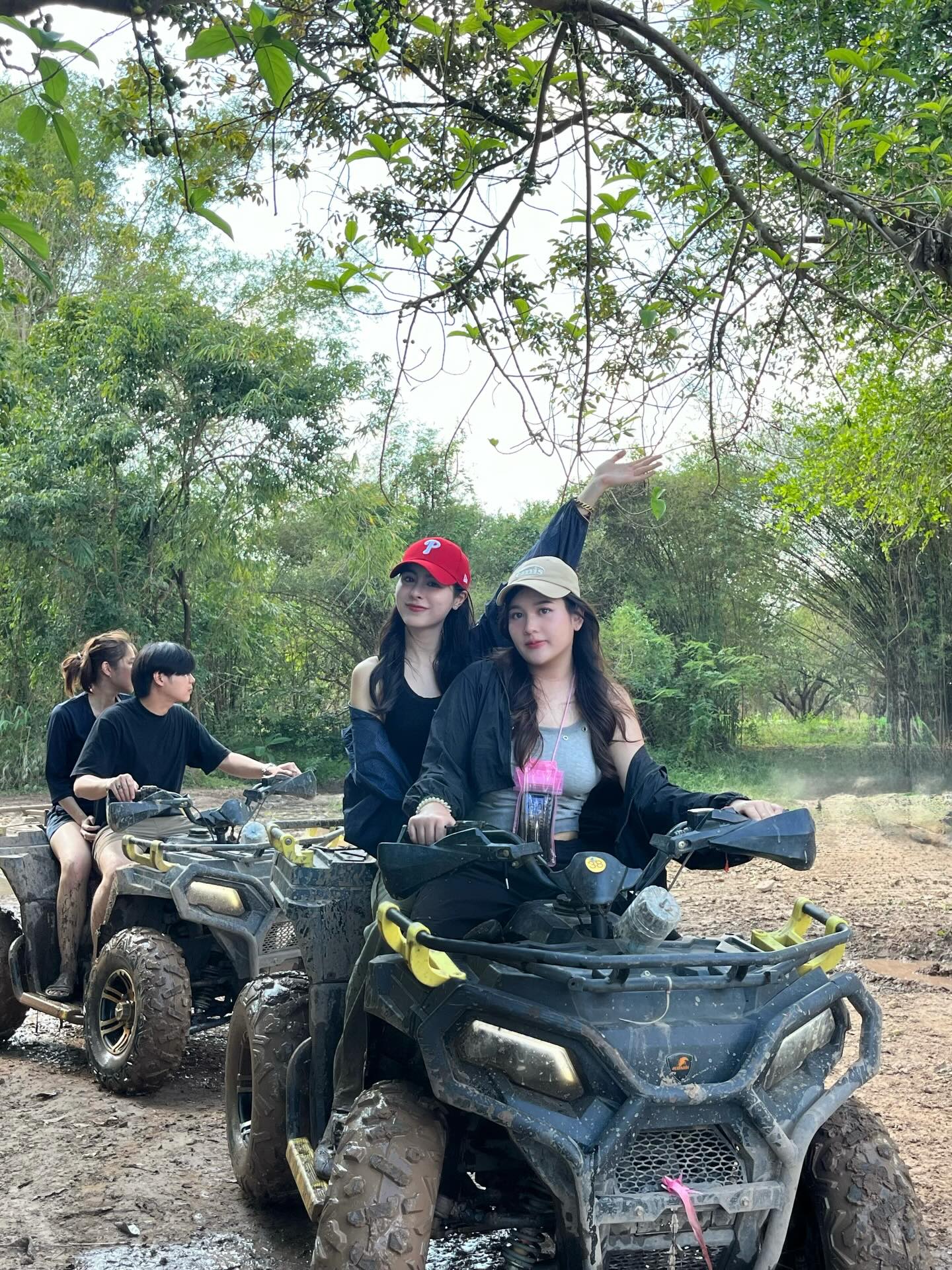 พีพี - ปุญญ์ปรีดี คุ้มพร้อม รอดสวาสดิ์