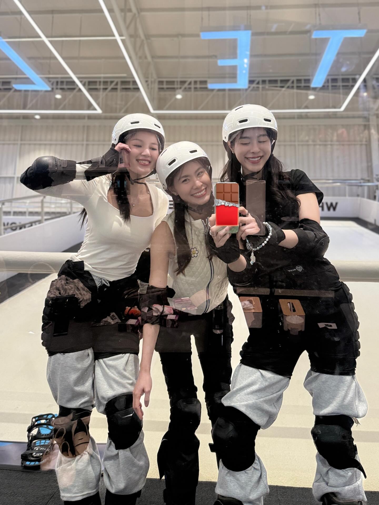 พีพี - ปุญญ์ปรีดี คุ้มพร้อม รอดสวาสดิ์