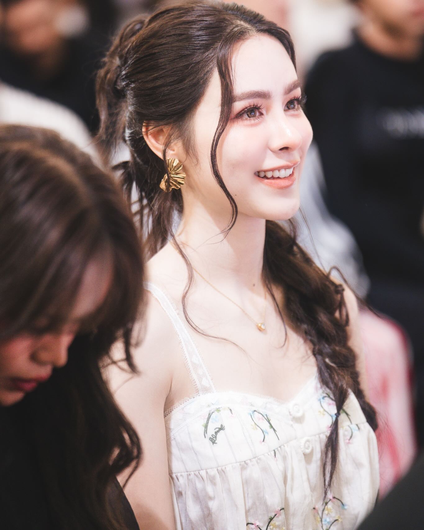 พีพี - ปุญญ์ปรีดี คุ้มพร้อม รอดสวาสดิ์