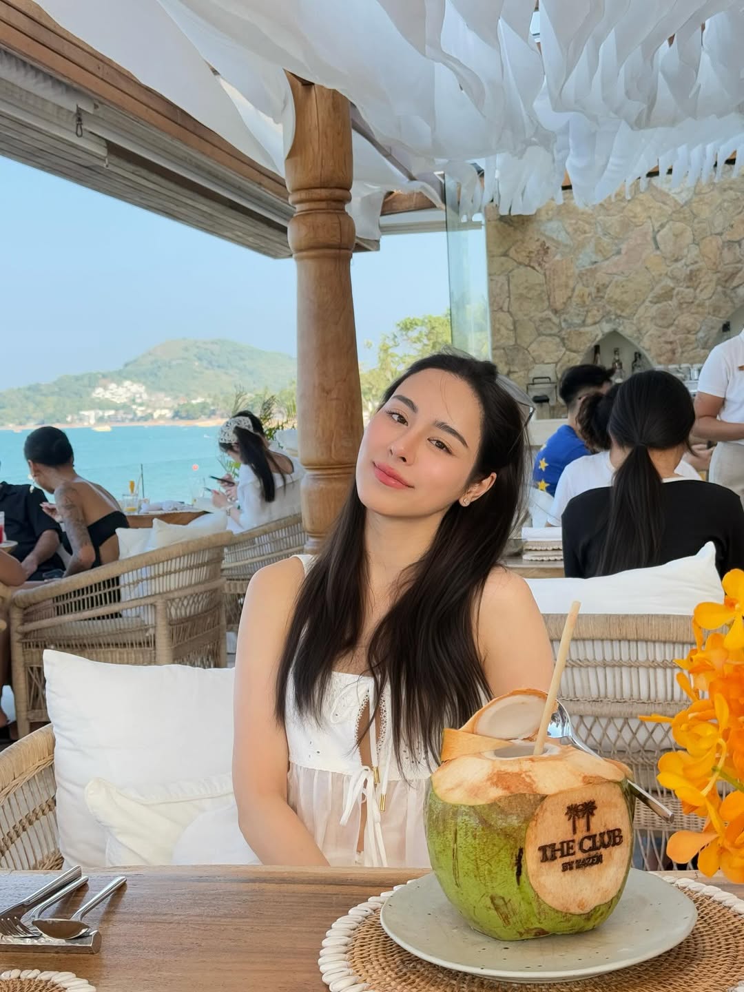 พีพี - ปุญญ์ปรีดี คุ้มพร้อม รอดสวาสดิ์