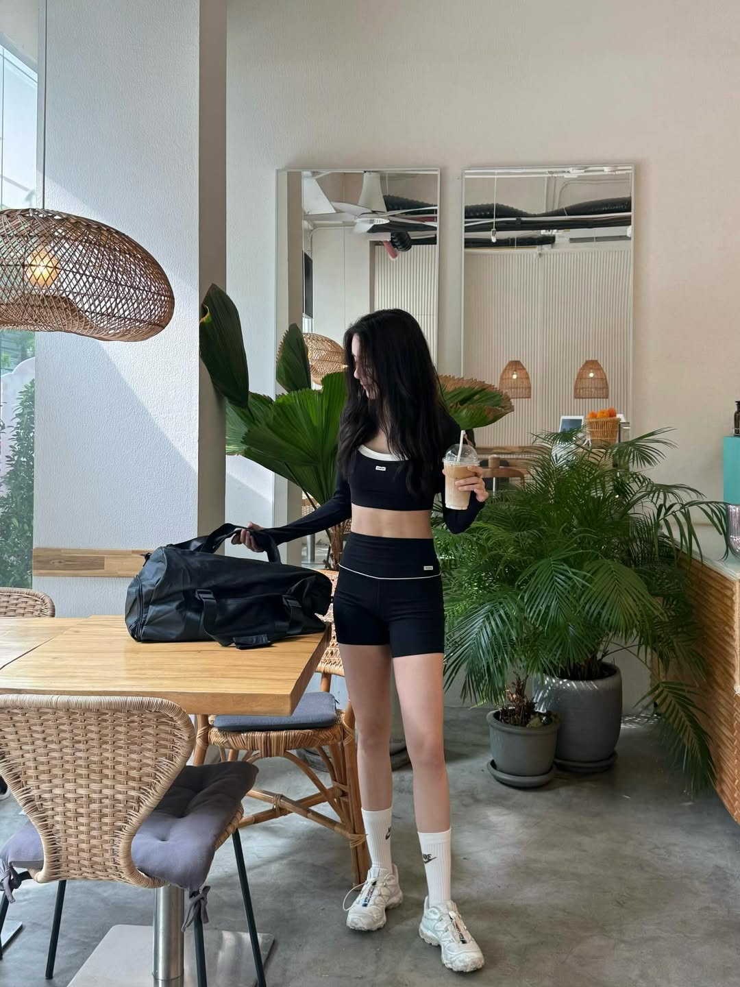 พีพี - ปุญญ์ปรีดี คุ้มพร้อม รอดสวาสดิ์