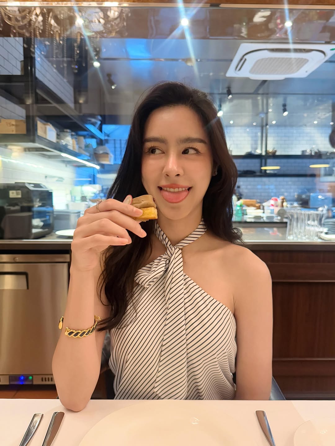 พีพี - ปุญญ์ปรีดี คุ้มพร้อม รอดสวาสดิ์